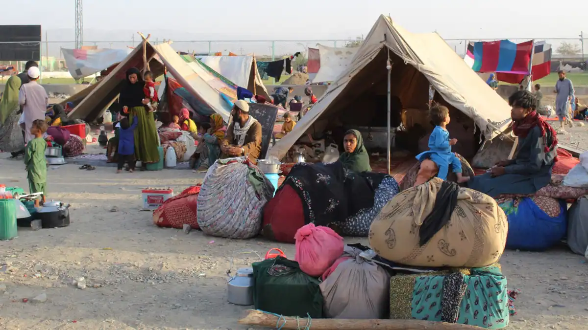 Afghanistan Plans Relocation of Refugees Settled Along Durand Line