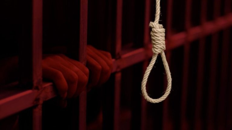 300 Executed in Seven Months in Iran Including 20 Afghans