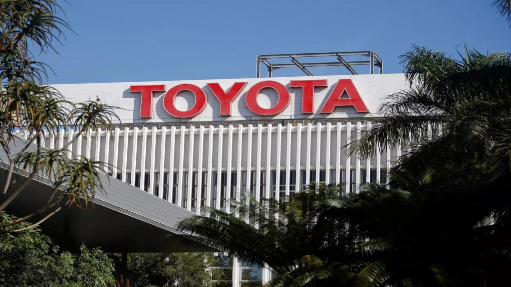 Toyota's Global Production Falls for Eighth Consecutive Month Amid Challenges in Key Markets