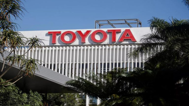 Toyota's Global Production Falls for Eighth Consecutive Month Amid Challenges in Key Markets