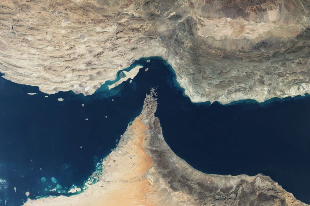 Strait of Hormuz Reopens: Iran’s Move Eases Global Oil Jitters Amid Fragile Ceasefire