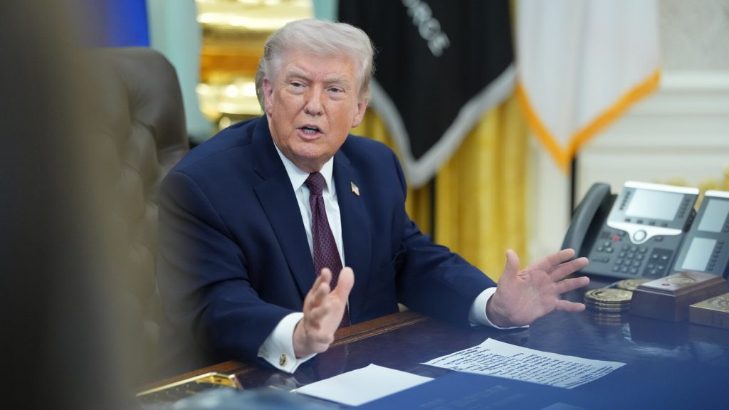 US President Trump Presses Iran Over Detained Women Ahead of Talks