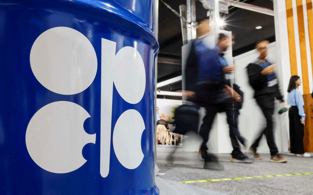 Pakistan in Focus as UAE OPEC+ Exit Claims Spark Global Oil Market Speculation